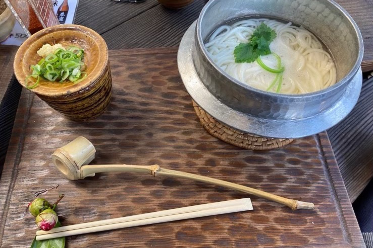 インタビューから数日後、新婚旅行Part2へ旅立ちました。奈良のそうめんは絶品です。